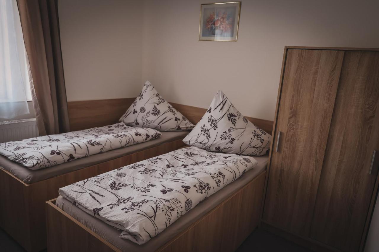 Hotel Apartment Faraon Rumburk Exterior photo