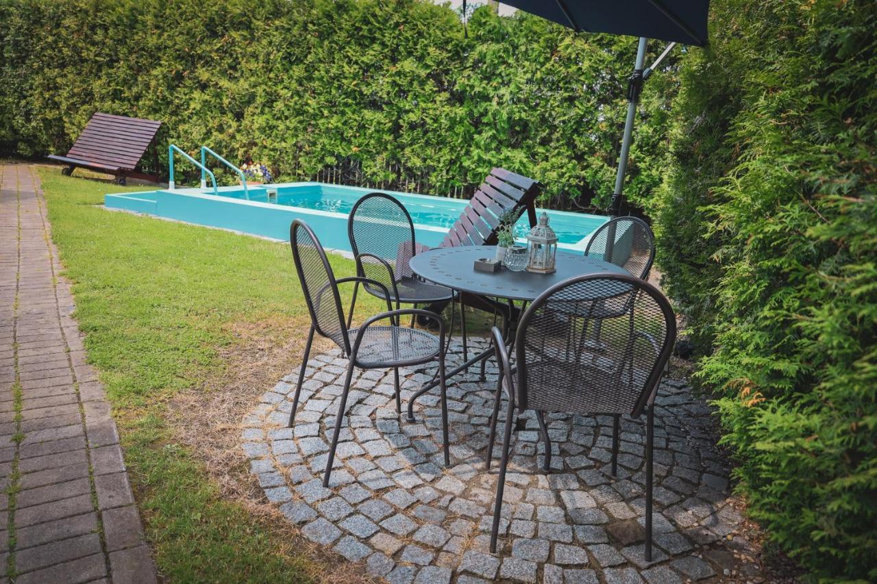 Hotel Apartment Faraon Rumburk Exterior photo